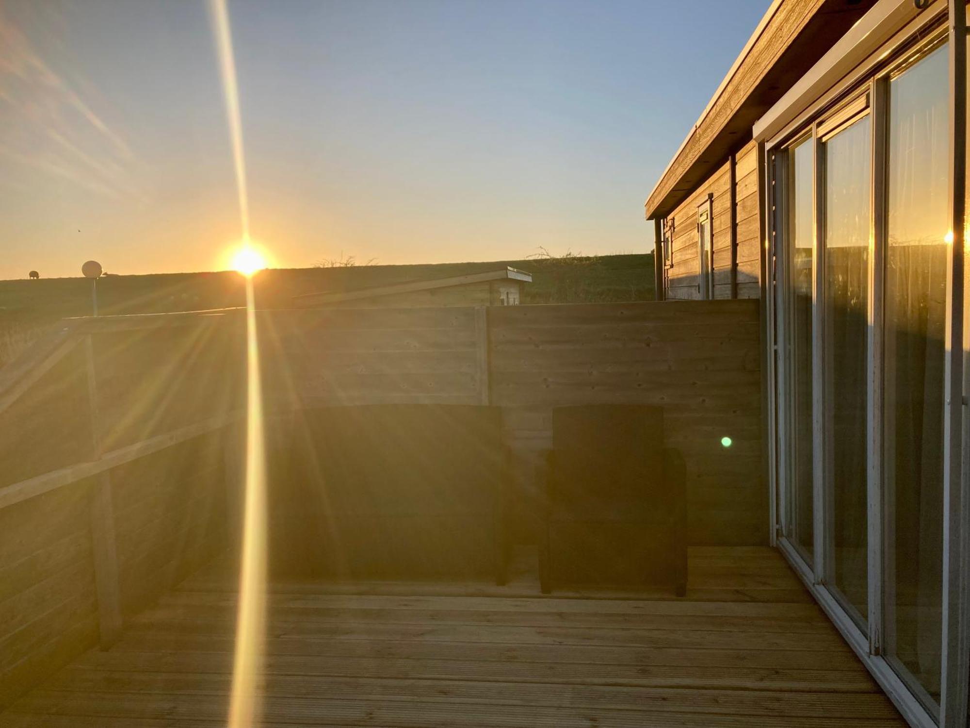 'Lauwers Loft' Holiday Home 4 Pers With Lake View In Front Of The Lauwersmeer Anjum Eksteriør bilde